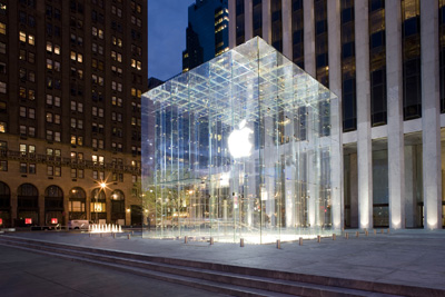 applestore_5thave3_400.jpg